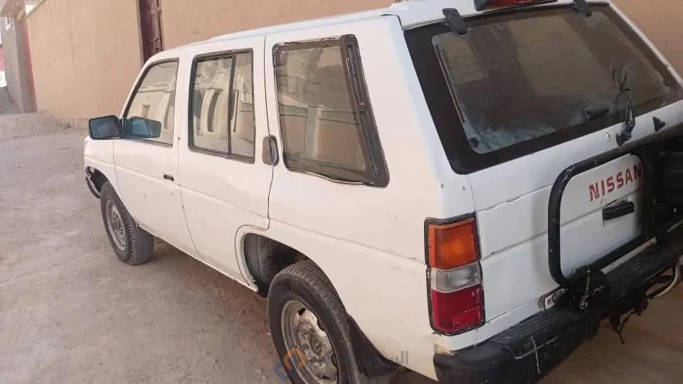نيسان بترول مكينه والقير عالشرط